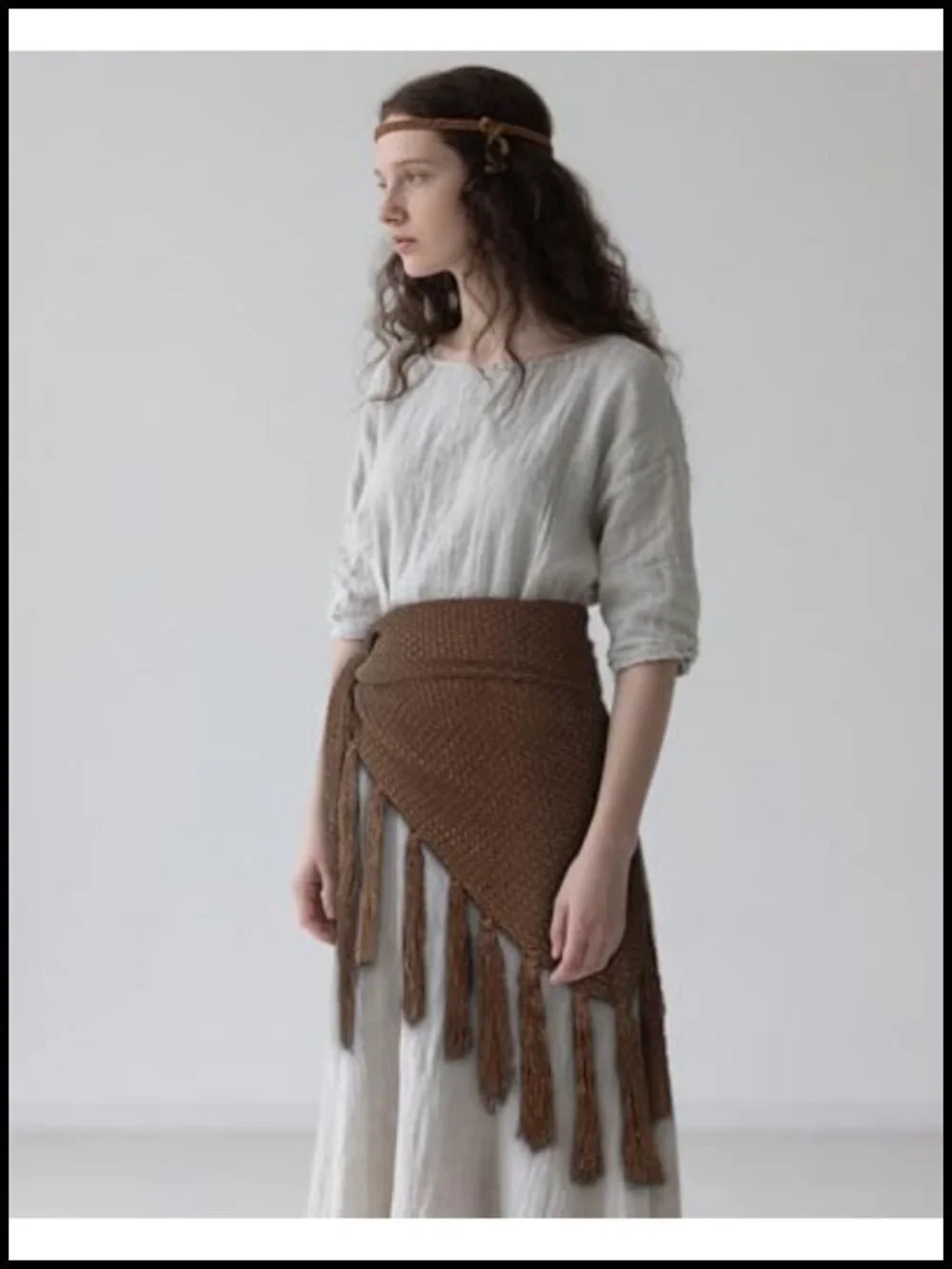 Knit Triangle Shawl Medieval Renaissance Wrap Scarf Cosplay LARP